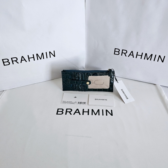 NWT Brahmin ZESTY GREEN Kaia Clutch w/Credit Card Wallet - Picture 13 of 16
